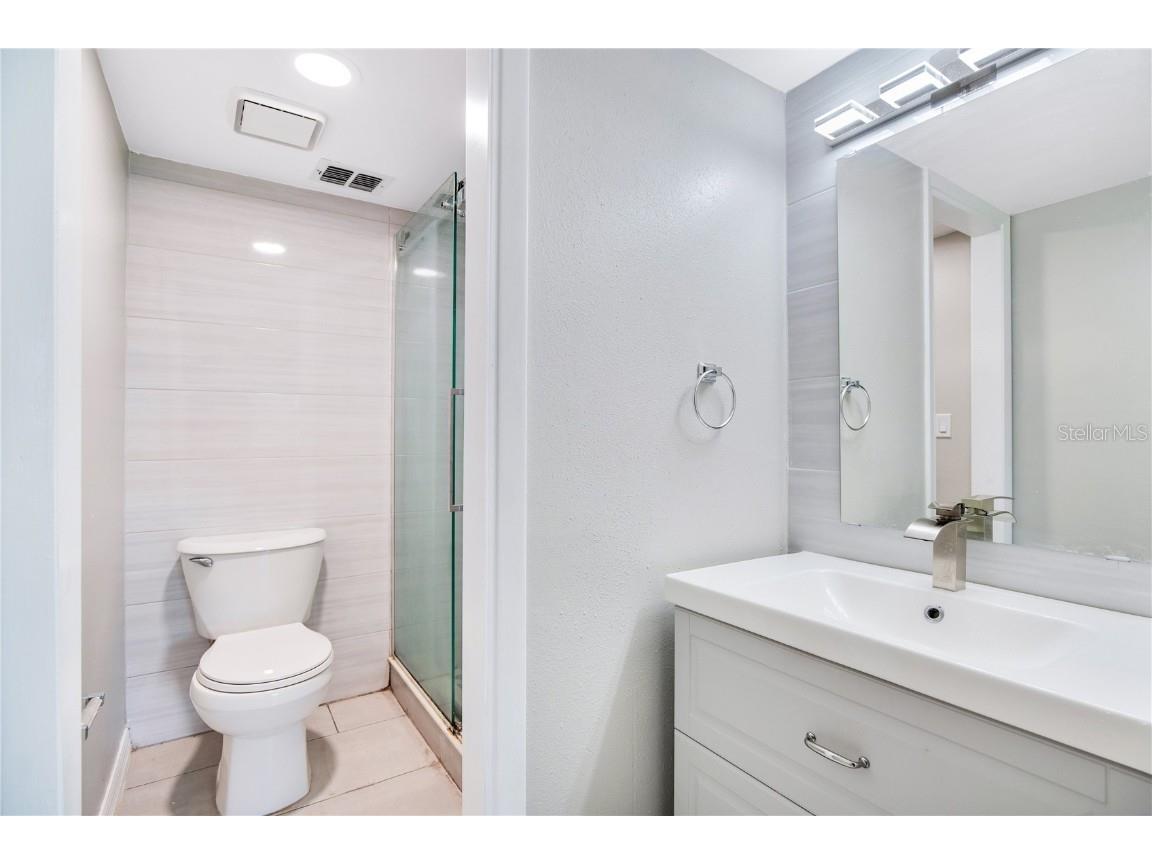 1054 Lotus Cove Court #612 Altamonte Springs FL 32714 - LAKE LOTUS O6353321 image16