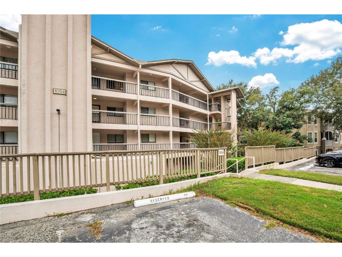 1054 Lotus Cove Court #612 Altamonte Springs FL 32714 - LAKE LOTUS O6353321 image2