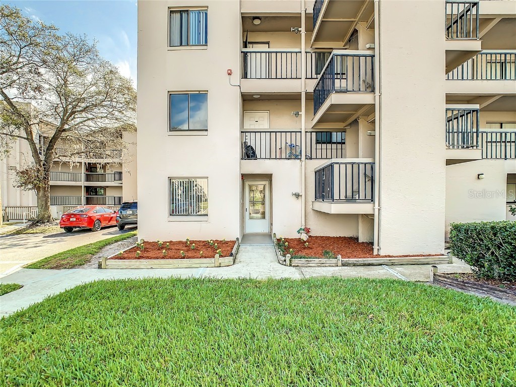 1054 Lotus Cove Court #616 Altamonte Springs FL 32714 - LAKE LOTUS O6081923 image1