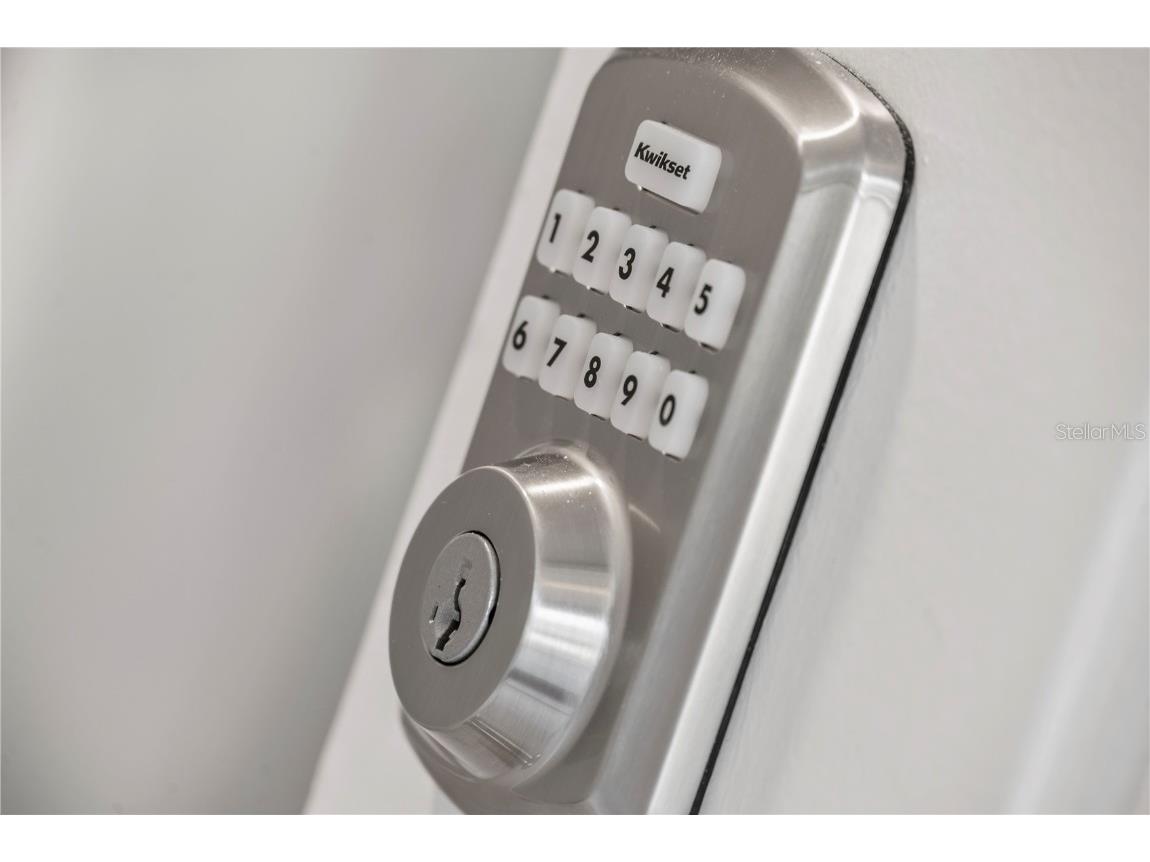 1054 Lotus Cove Court #623 Altamonte Springs FL 32714 - LAKE LOTUS O6336846 image11