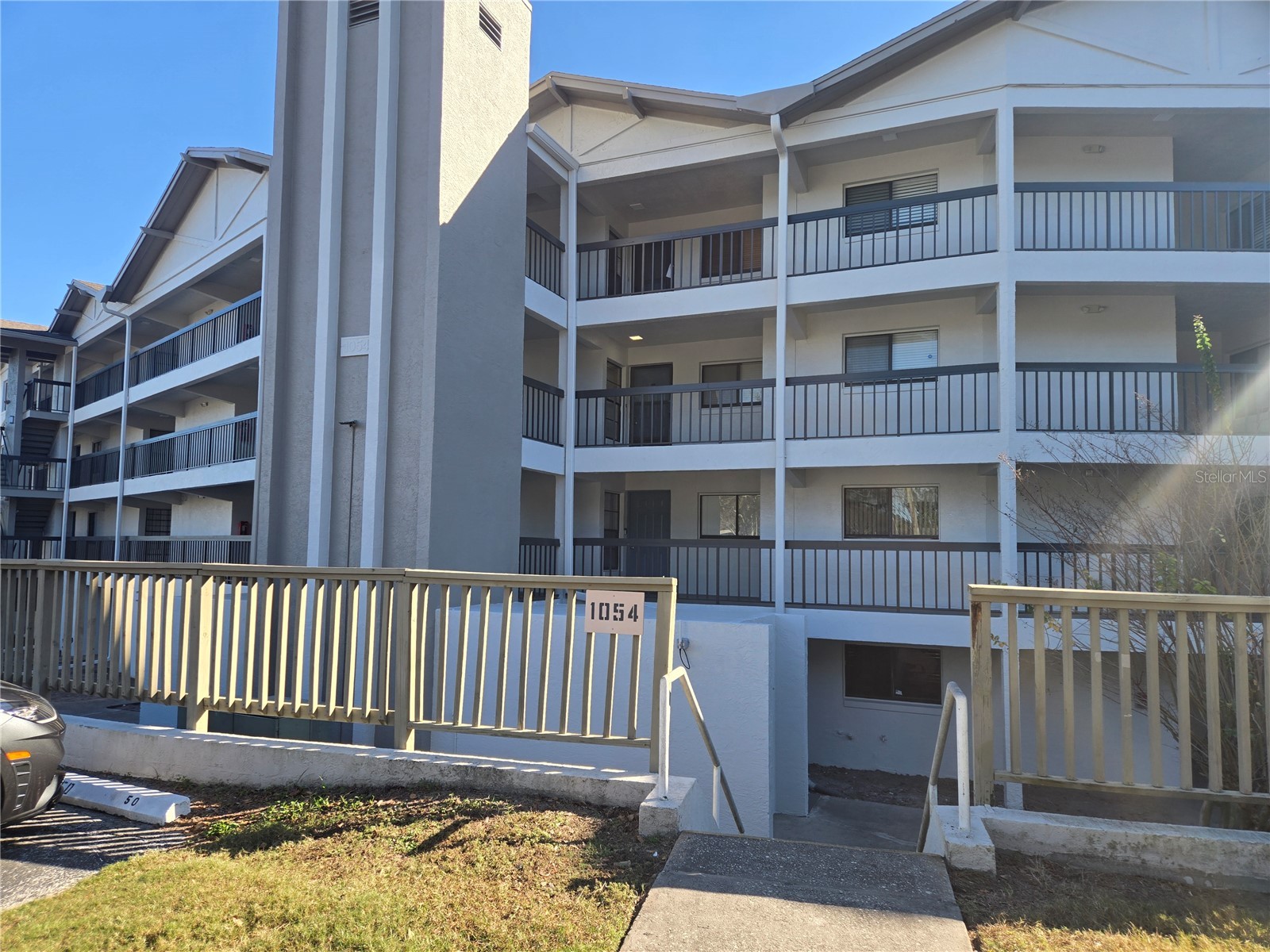 1054 Lotus Cove Court #646 Altamonte Springs FL 32714 O6402819 image1