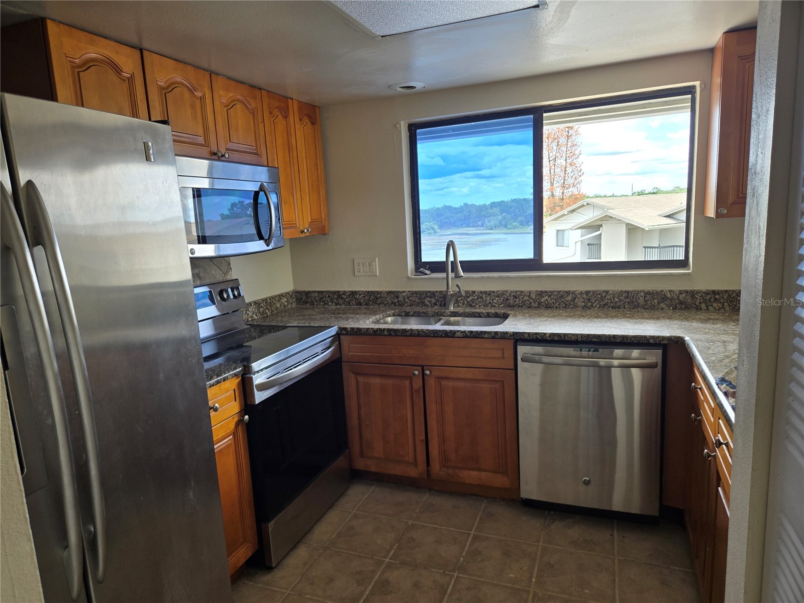 1054 Lotus Cove Court #646 Altamonte Springs FL 32714 O6402819 image4
