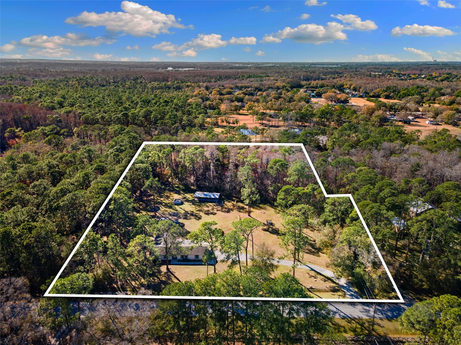 1054 Ranch Road Tarpon Springs FL 34688 TB8473449 image1