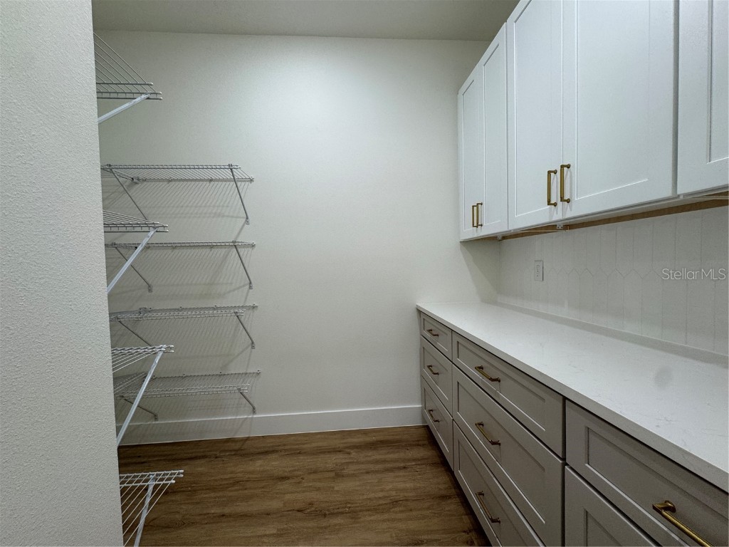 1054 Wilks Avenue Orlando FL 32809 O6357611 image15