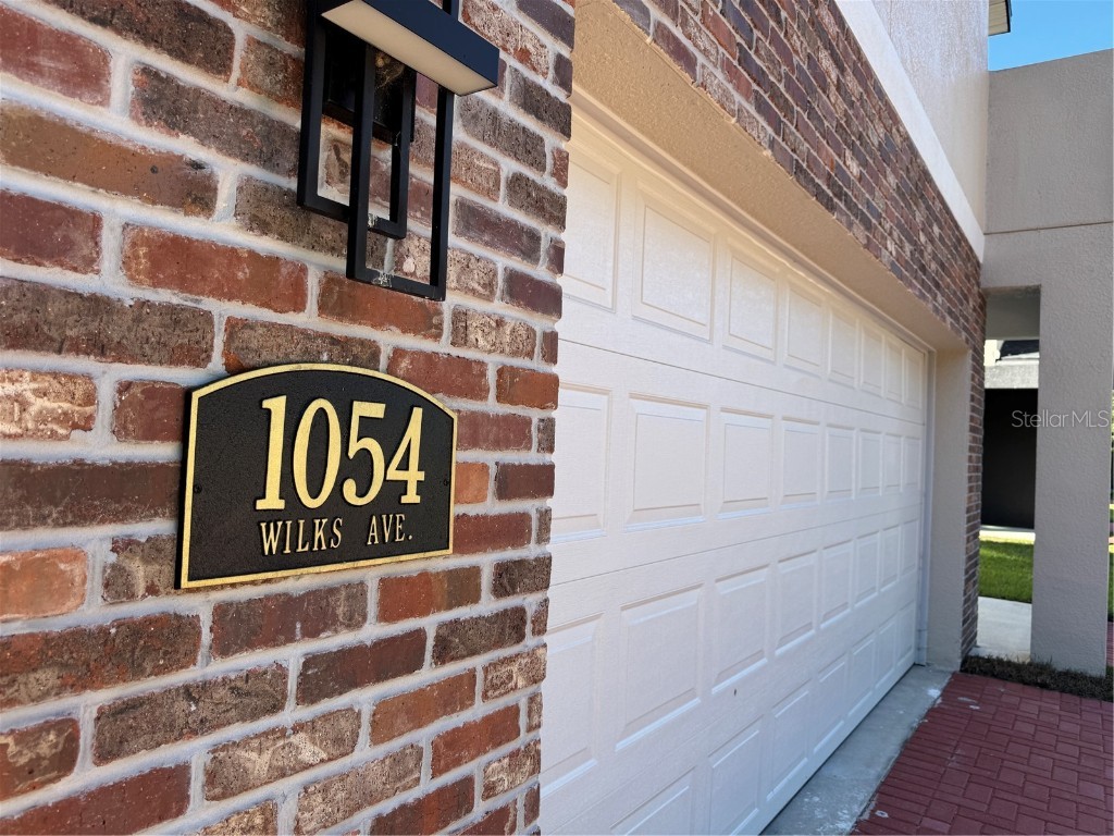1054 Wilks Avenue Orlando FL 32809 O6357611 image2