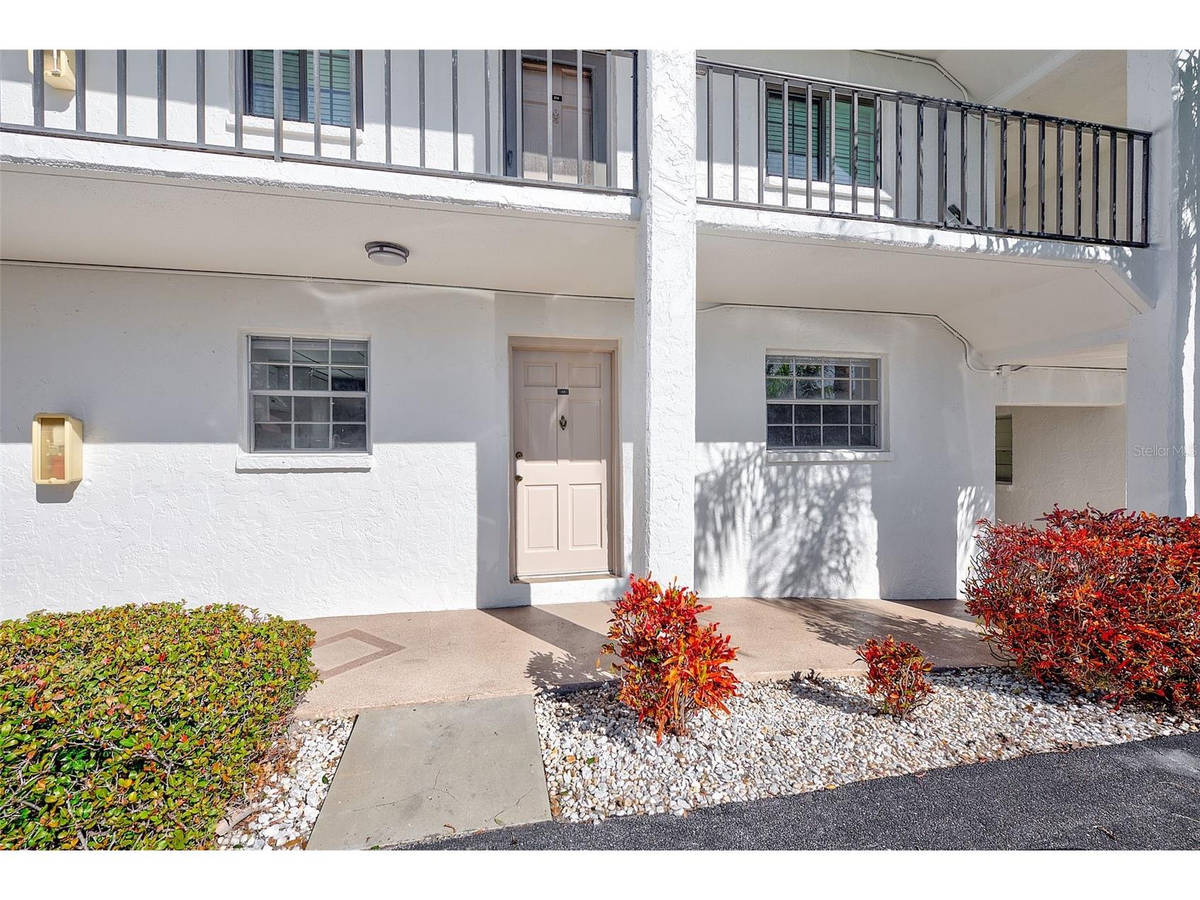 10540 77th Terrace #109 Seminole FL 33772 - LAKE SEMINOLE TB8466169 image1