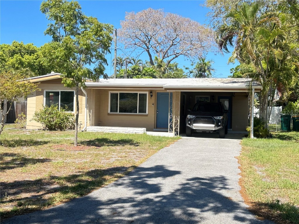 10541 53rd Avenue N Saint Petersburg FL 33708 U8235583 image1