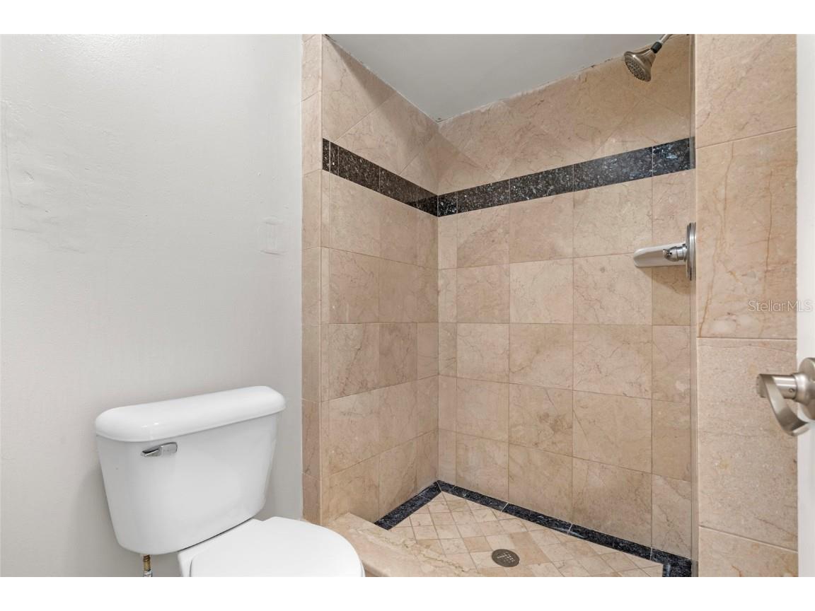 10541 Parkcrest Drive Tampa FL 33624 TB8431871 image16