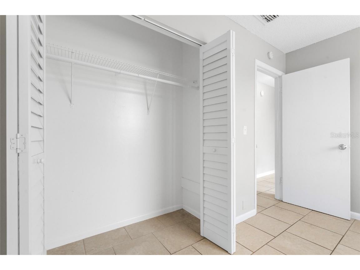 10541 Parkcrest Drive Tampa FL 33624 TB8431871 image24