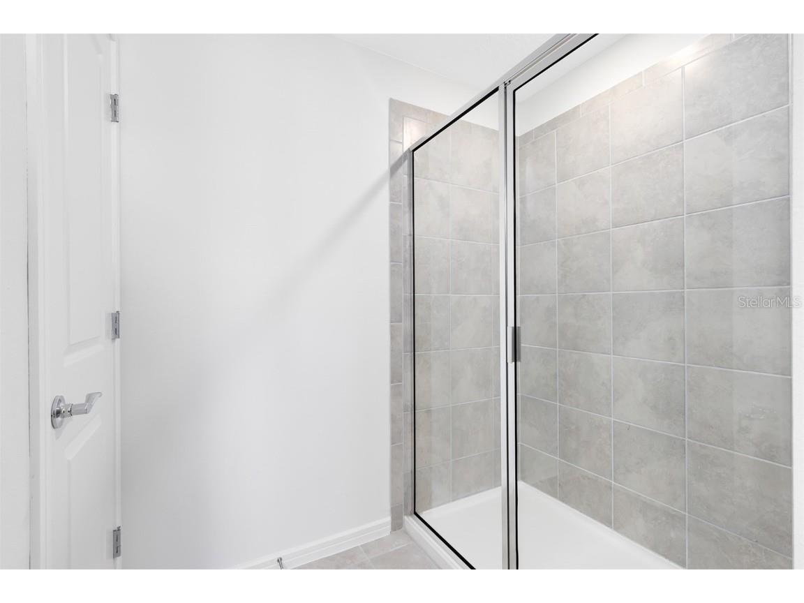 10549 Glowing Beacon Street Orlando FL 32829 O6369130 image17