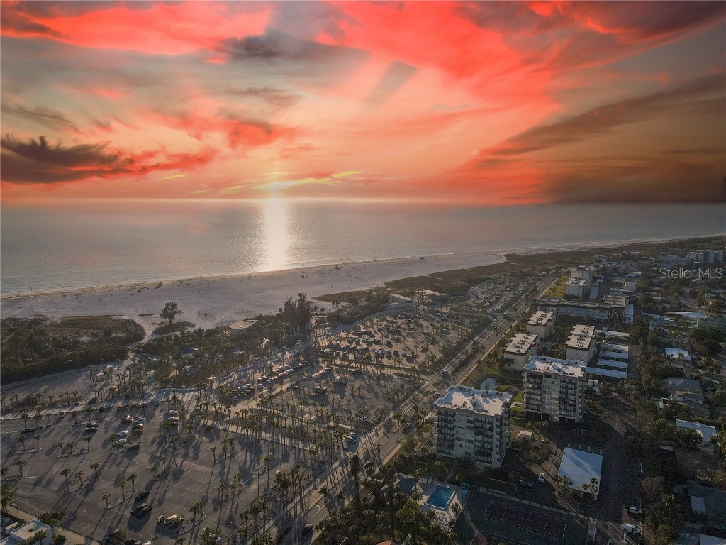 1055 Beach Road #B-302 Sarasota FL 34242 - GULF OF MEXICO A4627156 image1