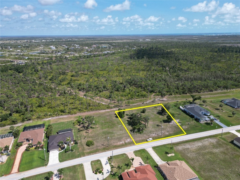 1055 Boundary Boulevard Rotonda West FL 33947 D6142615 image4