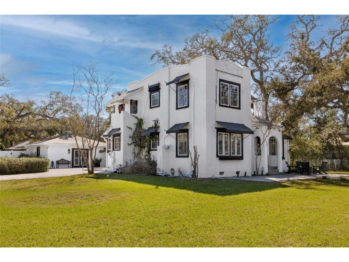 1055 Commodore Street Clearwater FL 33755 TB8357819 image1