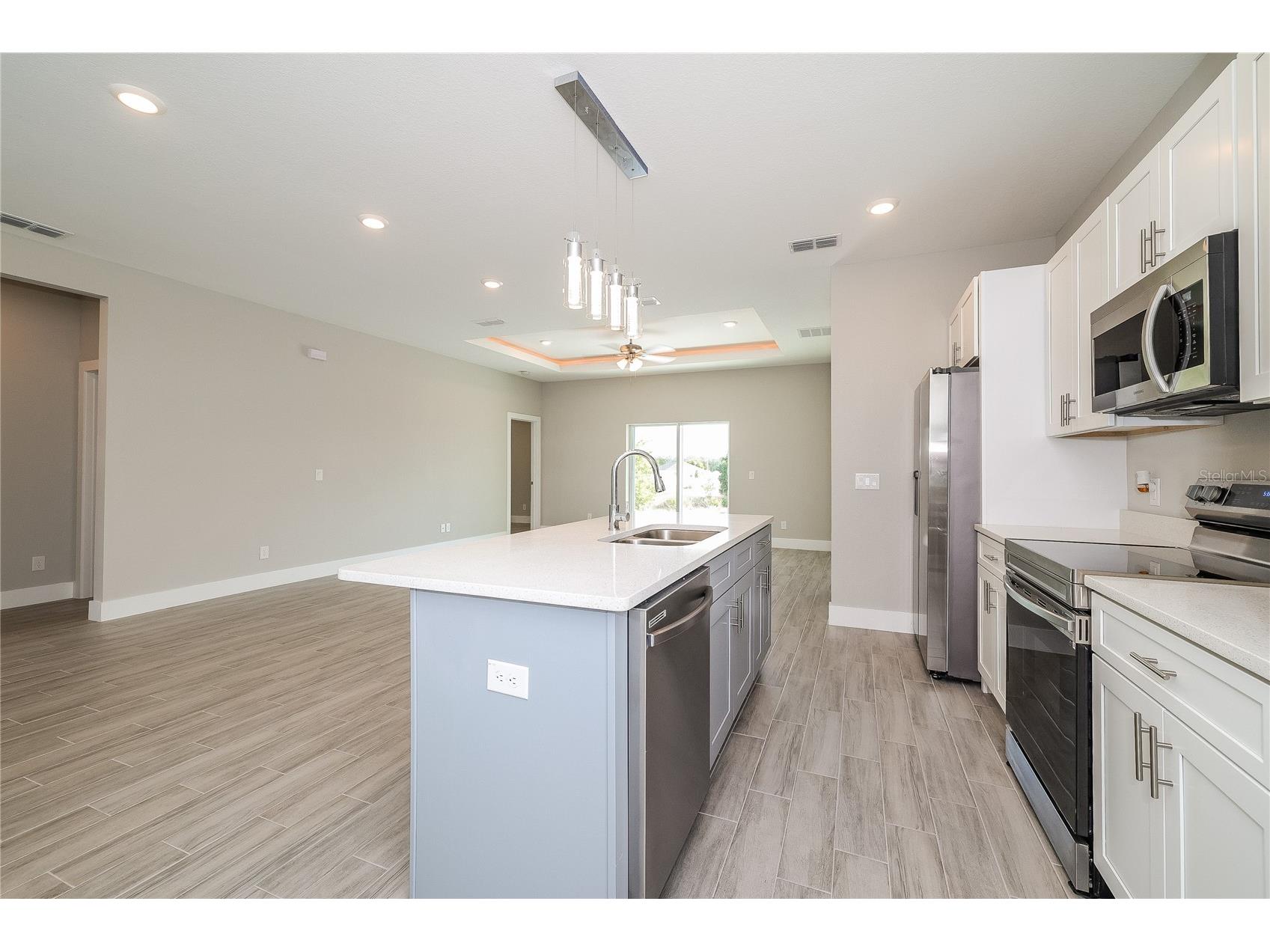 1055 Desmoines Lane Poinciana FL 34759 C7523249 image3