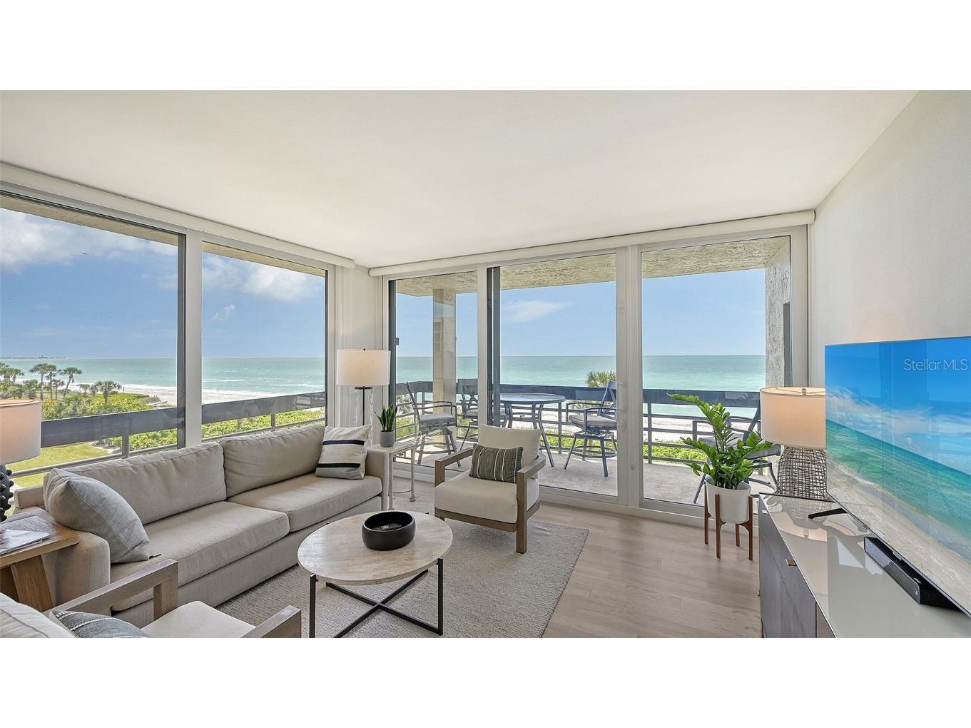 1055 Gulf Of Mexico Drive #301 Longboat Key FL 34228 - GULF OF MEXICO A4603345 image1