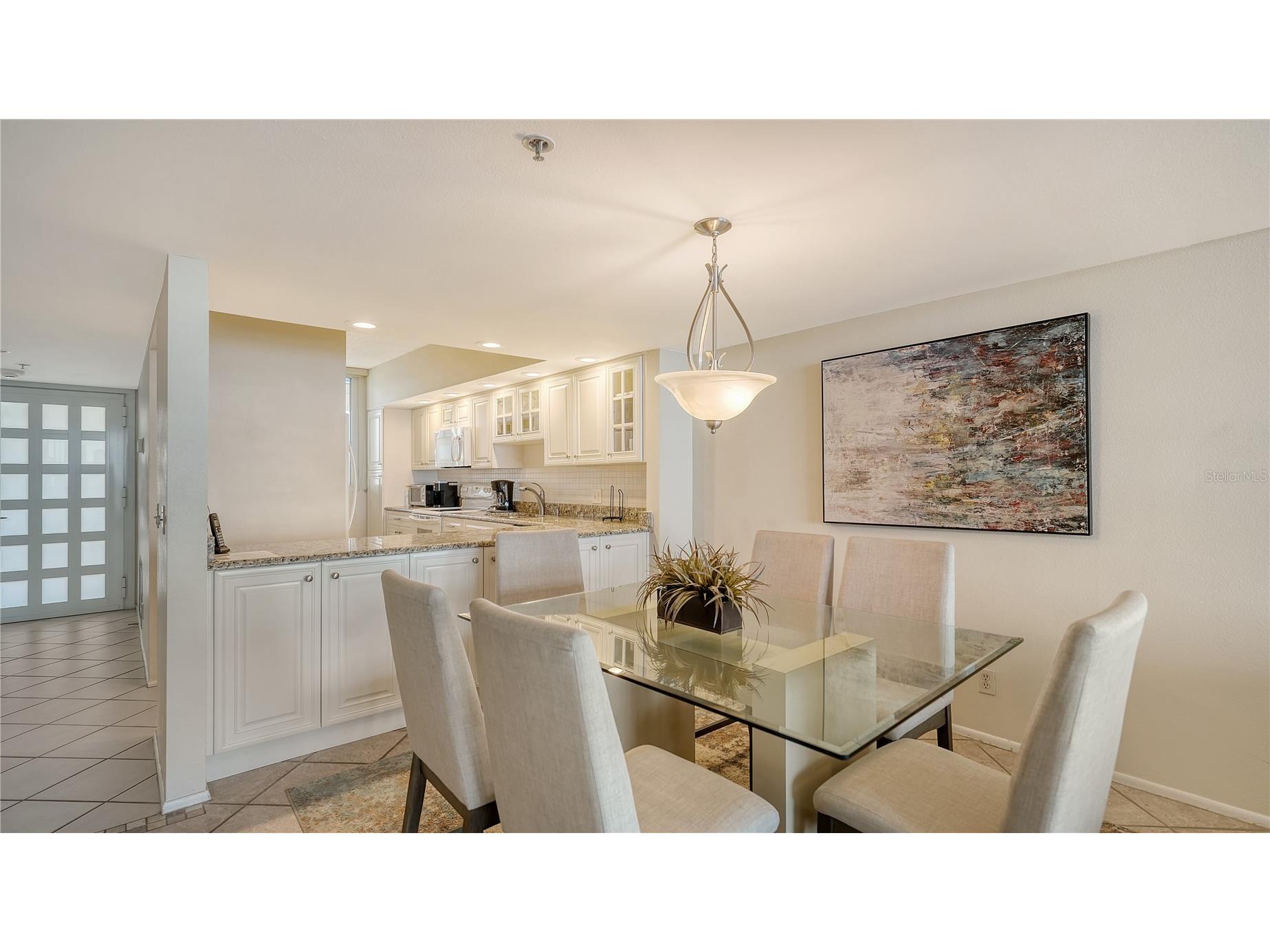 1055 Gulf Of Mexico Drive #504 Longboat Key FL 34228 - GULF OF MEXICO A4663883 image5