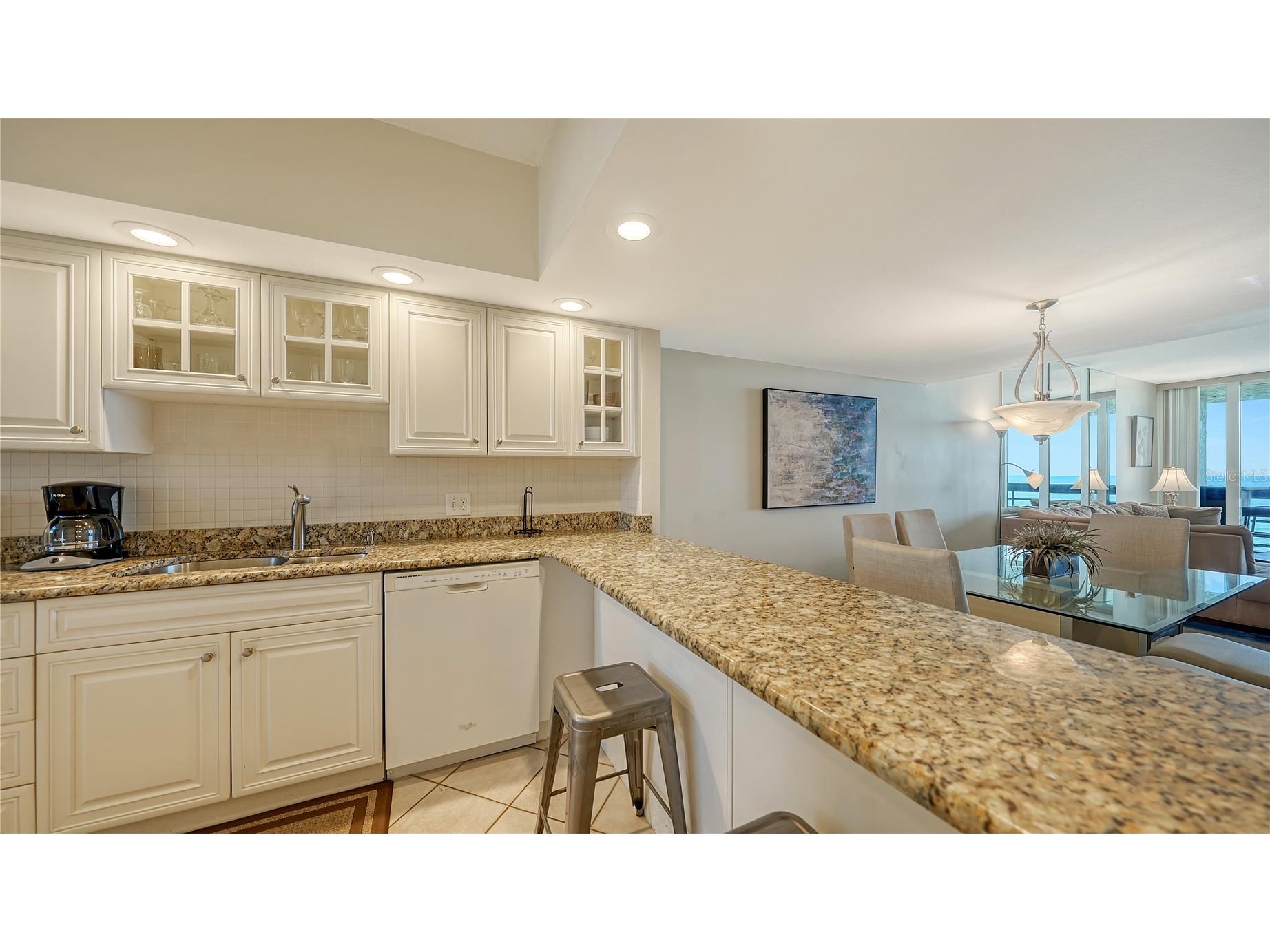 1055 Gulf Of Mexico Drive #504 Longboat Key FL 34228 - GULF OF MEXICO A4663883 image7