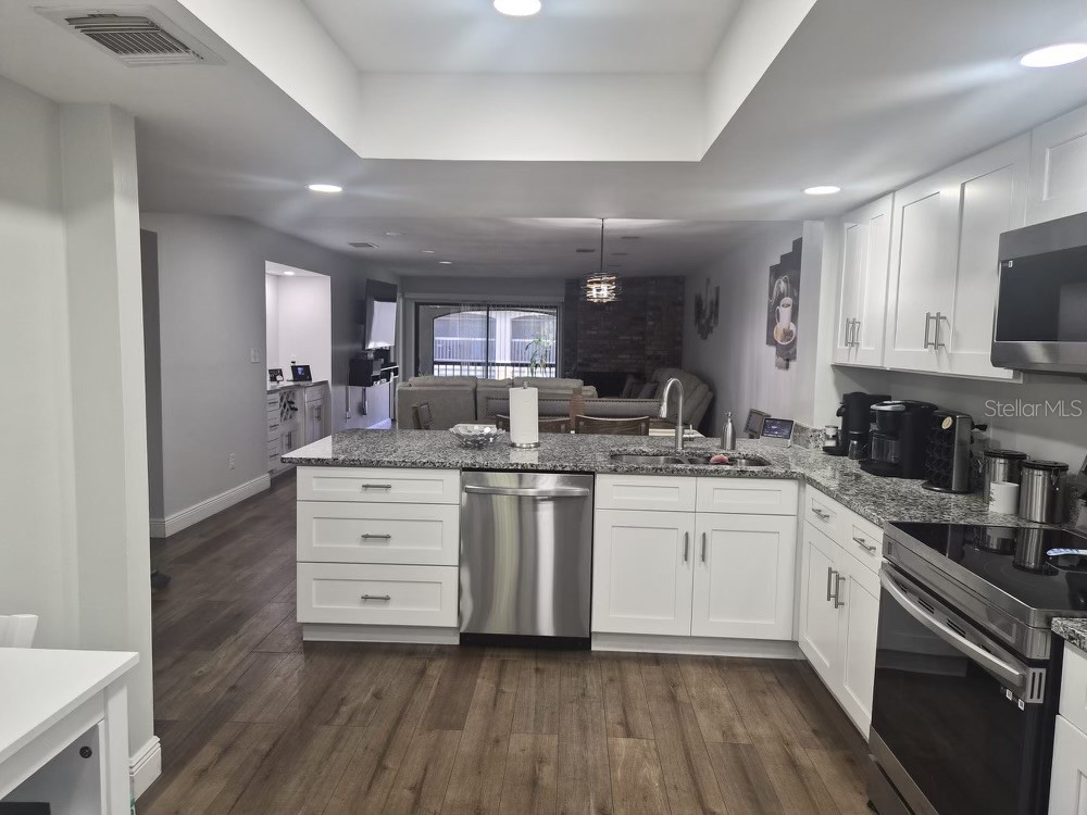 1055 Kensington Park Drive #409 Altamonte Springs FL 32714 O6396418 image5