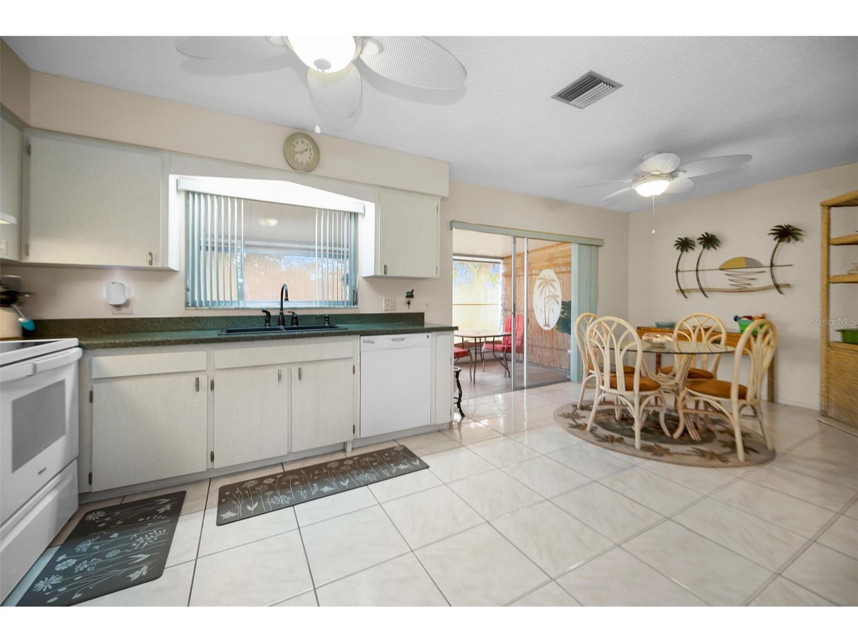 1055 Loch Haven Drive S Dunedin FL 34698 TB8481862 image15