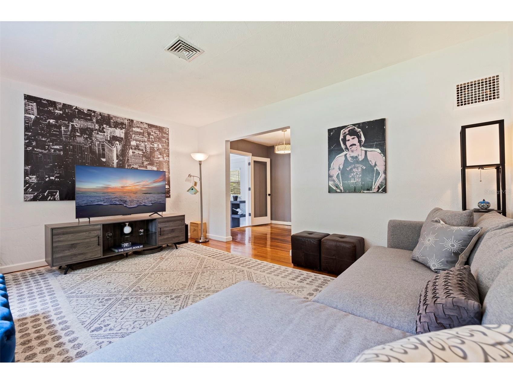 1055 Monticello Boulevard N Saint Petersburg FL 33703 TB8499274 image8