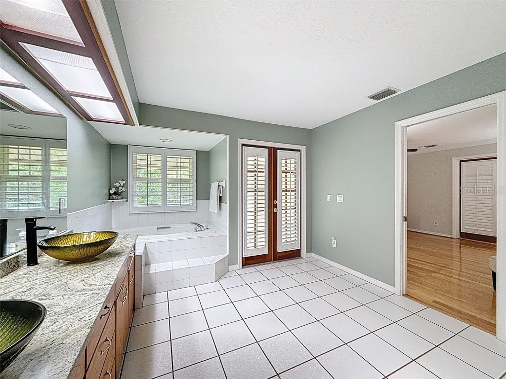 1055 Riverside Ridge Road Tarpon Springs FL 34688 W7878035 image28