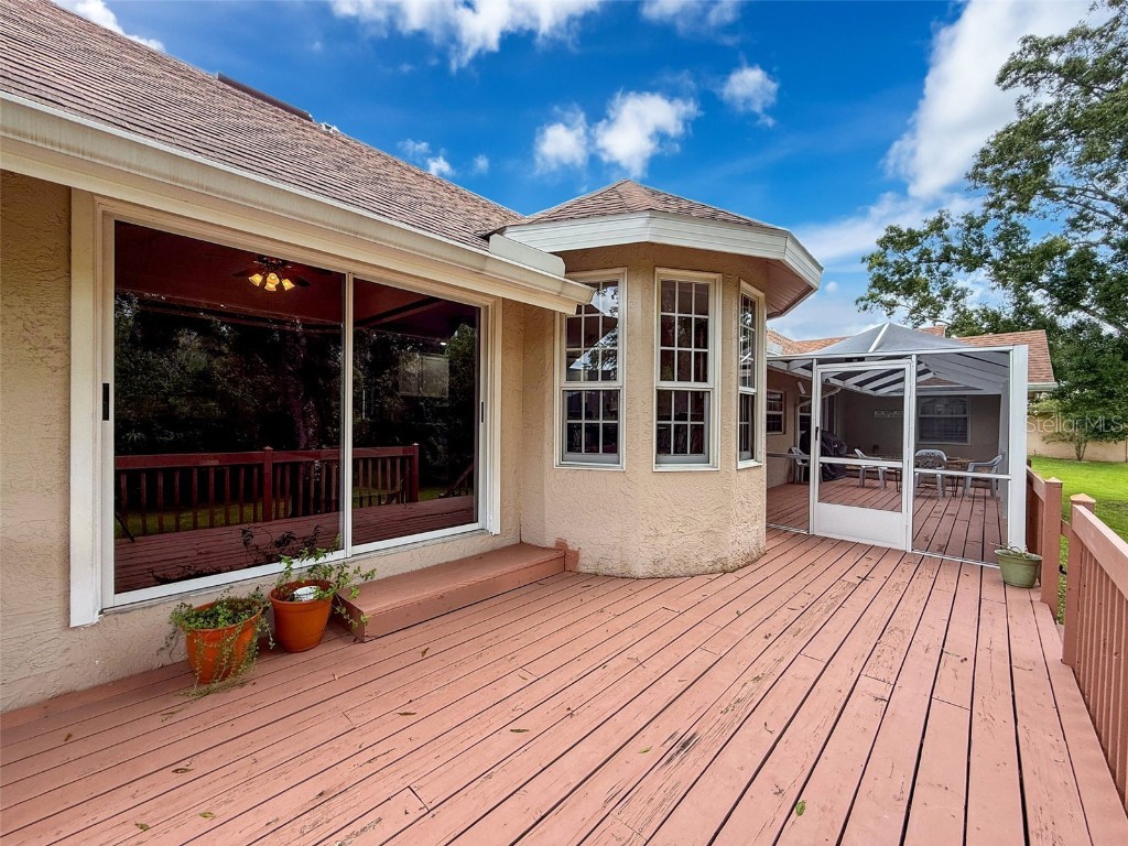 1055 Riverside Ridge Road Tarpon Springs FL 34688 W7878035 image40