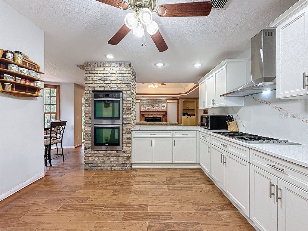 1055 Riverside Ridge Road Tarpon Springs FL 34688 W7878035 image8