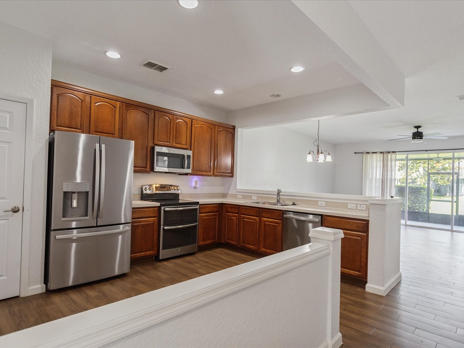 1055 Rock Harbor Avenue Orlando FL 32828 S5151105 image4