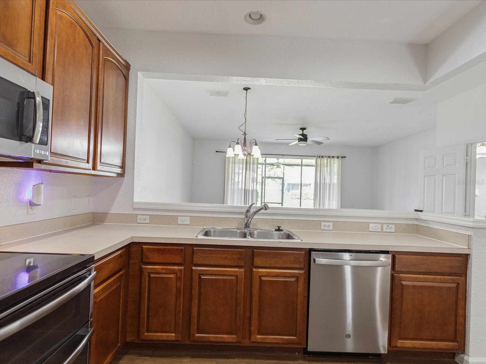 1055 Rock Harbor Avenue Orlando FL 32828 S5151105 image7