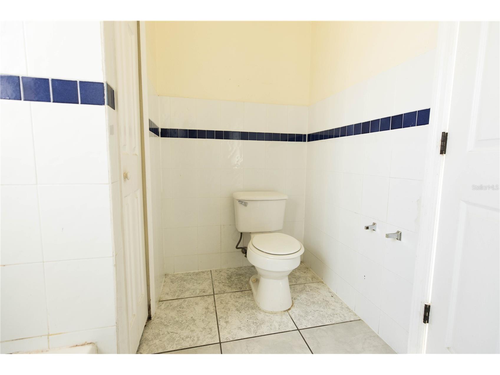 1055 Universal Rest Place Kissimmee FL 34744 S5152039 image20