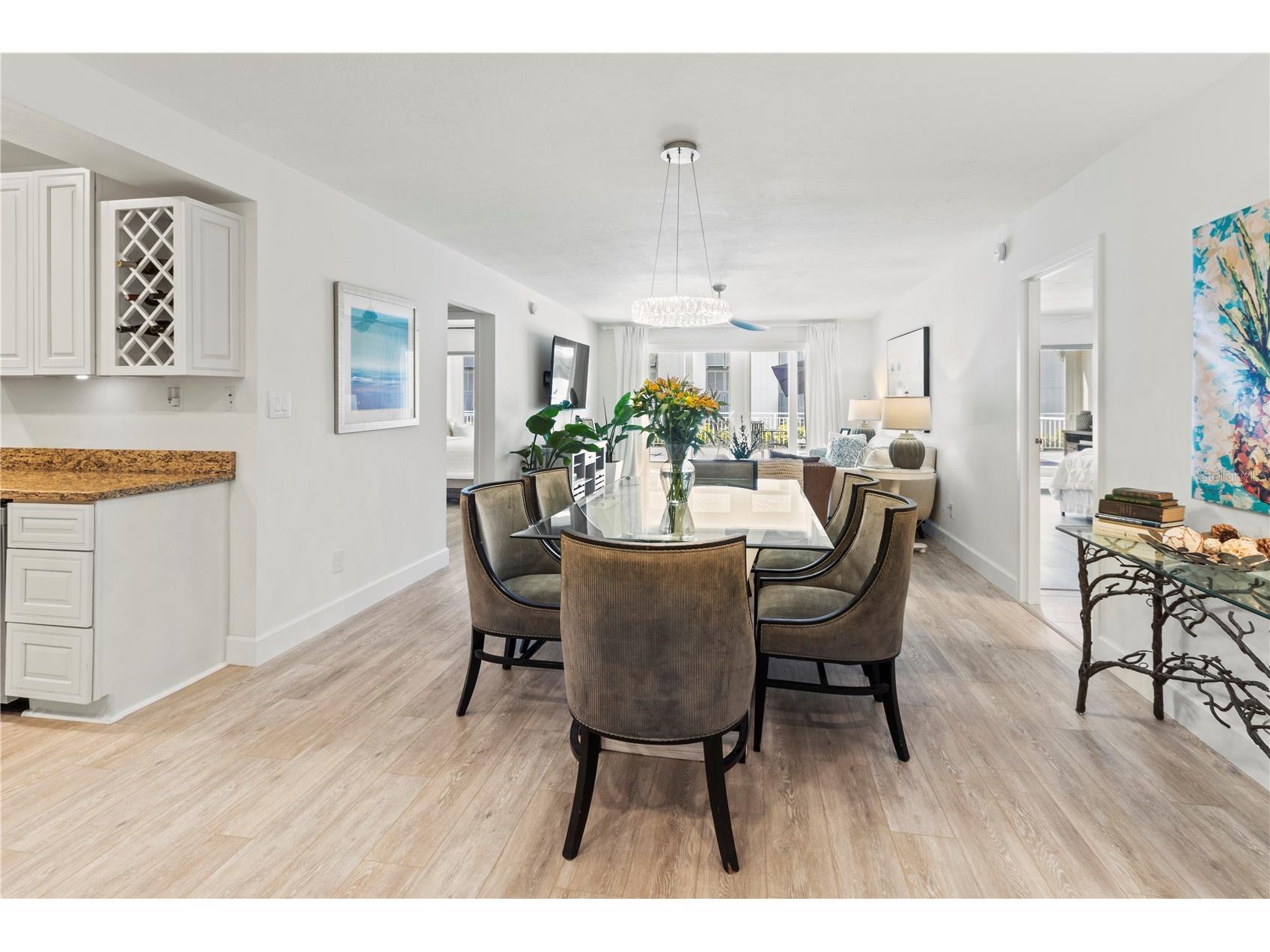 1055 W Peppertree Drive #102AA Sarasota FL 34242 A4677695 image11