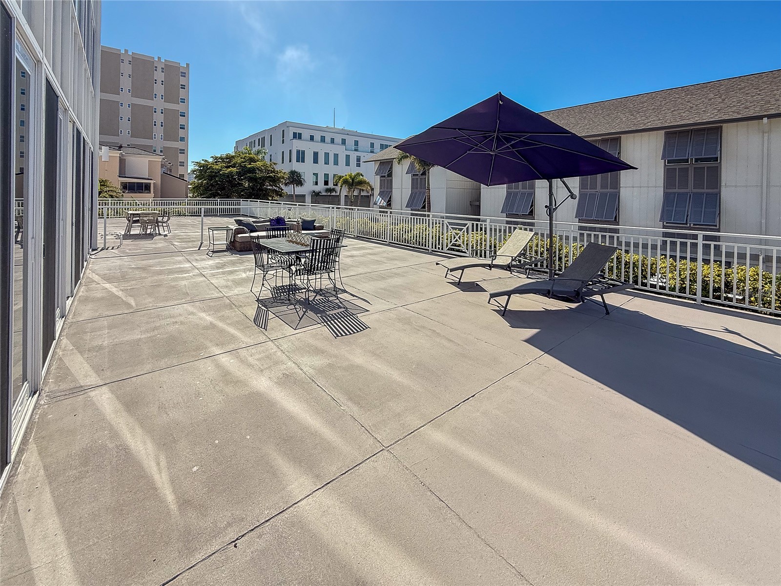 1055 W Peppertree Drive #102AA Sarasota FL 34242 A4677695 image39