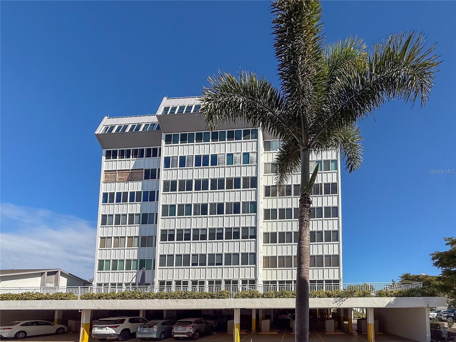 1055 W Peppertree Drive #102AA Sarasota FL 34242 A4677695 image43