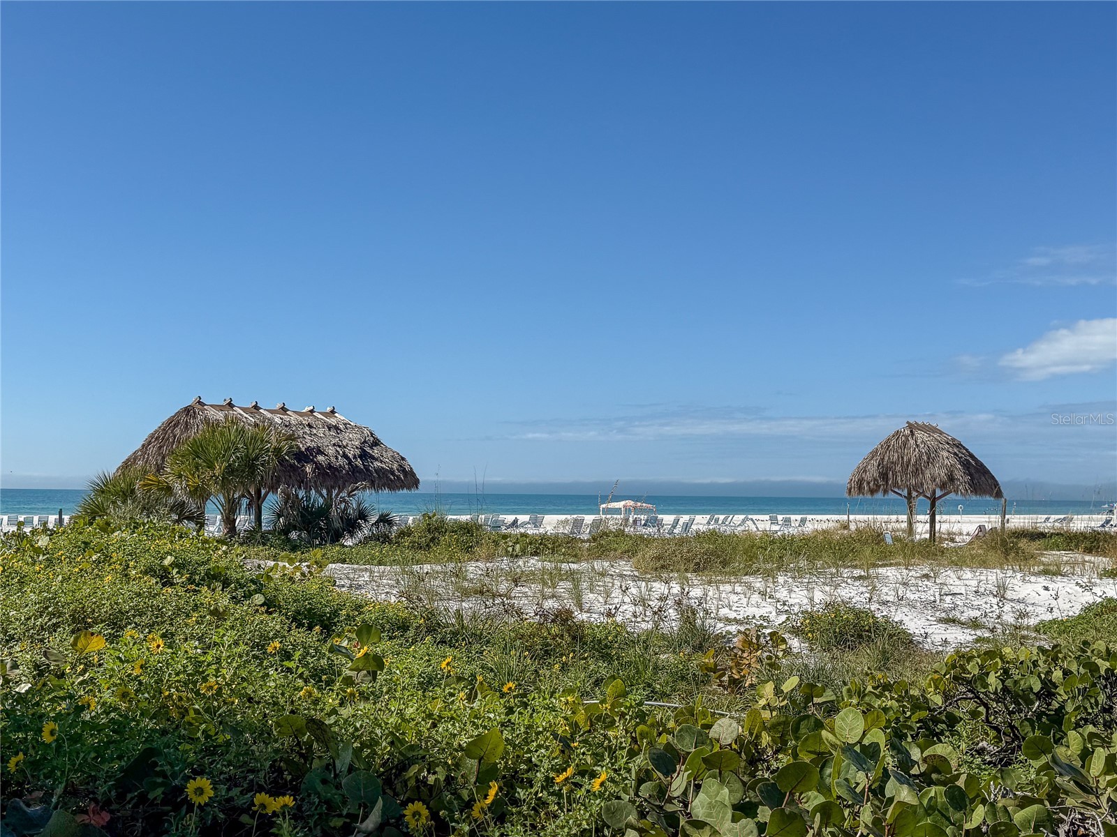 1055 W Peppertree Drive #102AA Sarasota FL 34242 A4677695 image47
