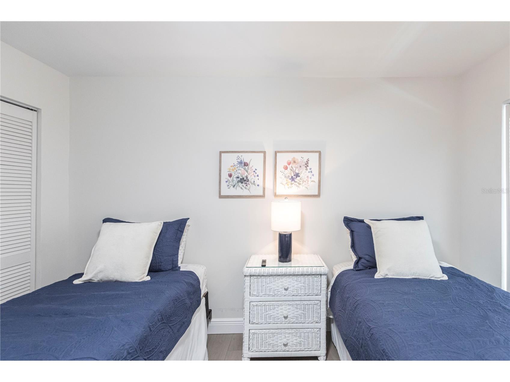 1055 W Peppertree Drive #106AA Sarasota FL 34242 TB8466871 image16
