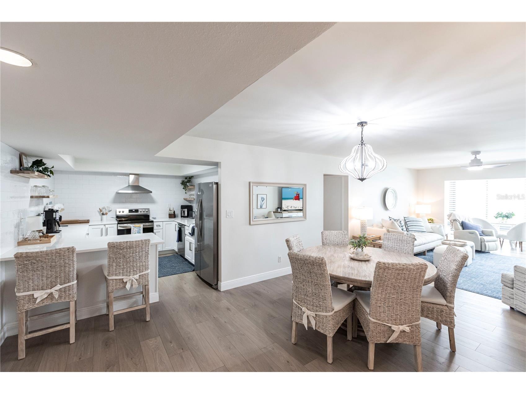 1055 W Peppertree Drive #106AA Sarasota FL 34242 TB8466871 image7