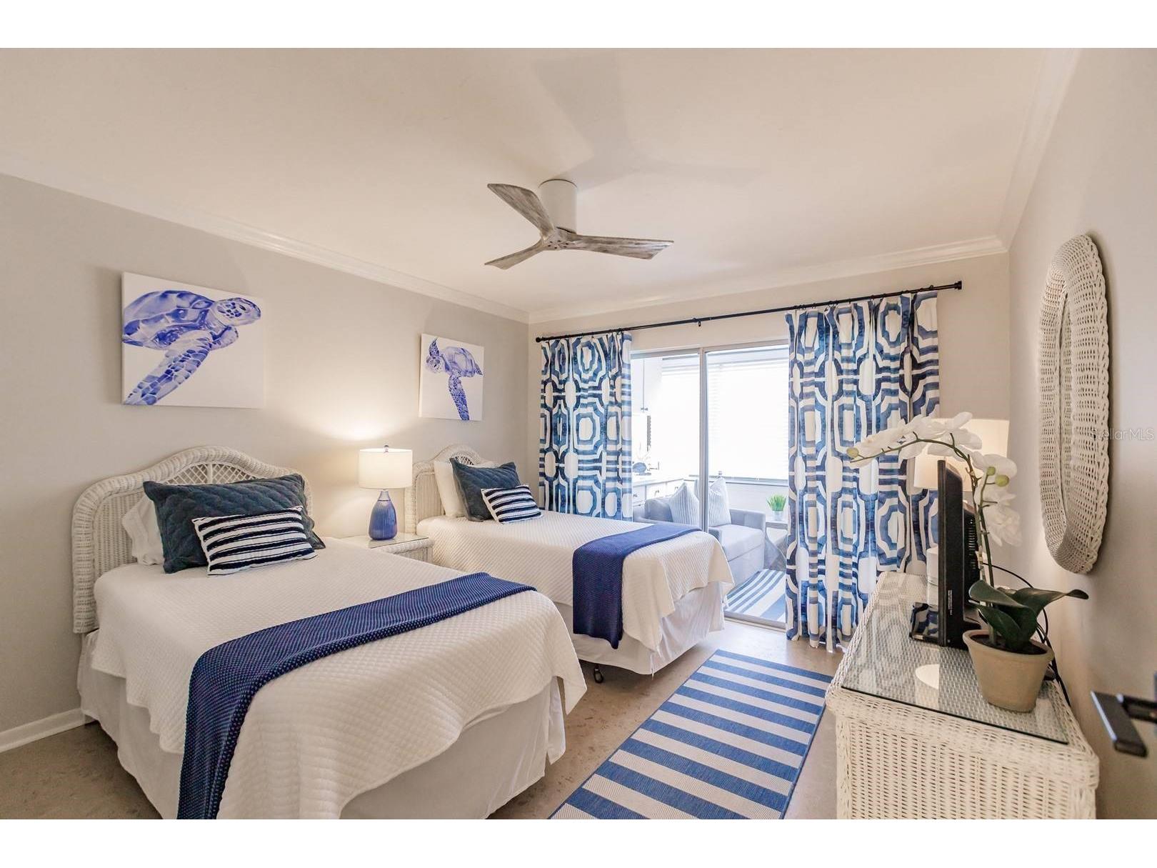 1055 W Peppertree Drive #206AA Sarasota FL 34242 TB8466629 image15