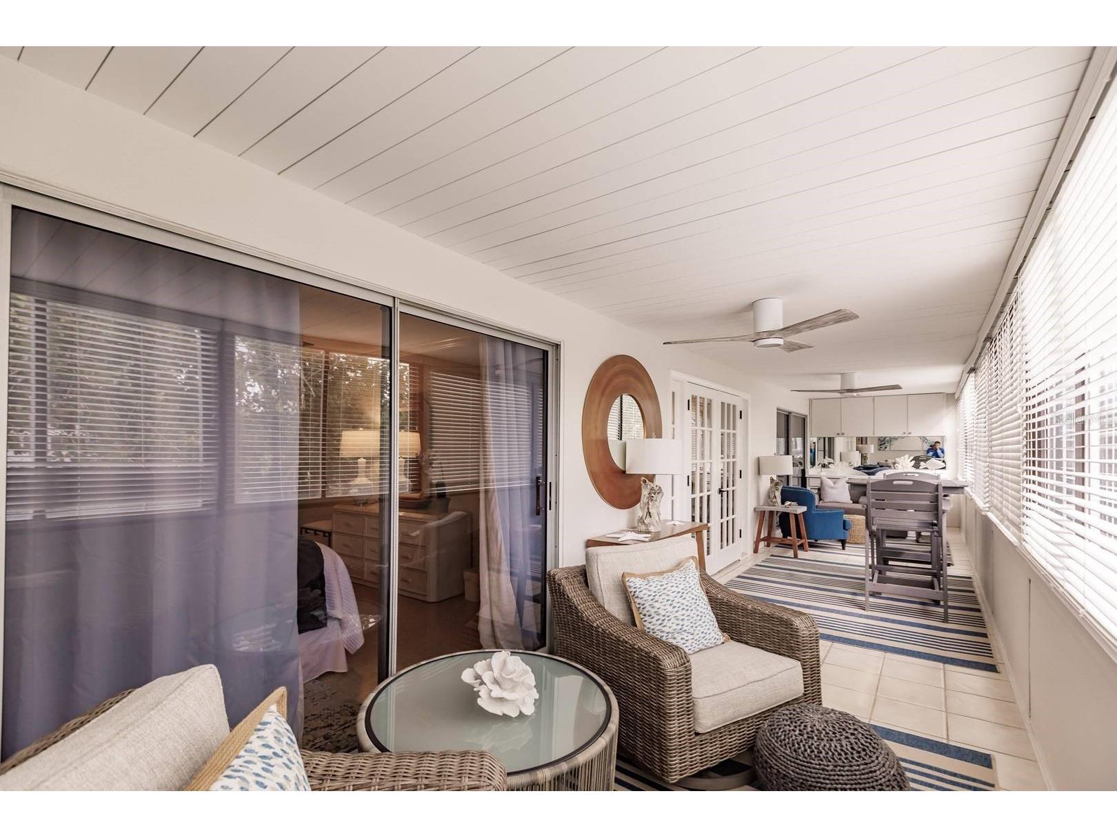 1055 W Peppertree Drive #206AA Sarasota FL 34242 TB8466629 image25