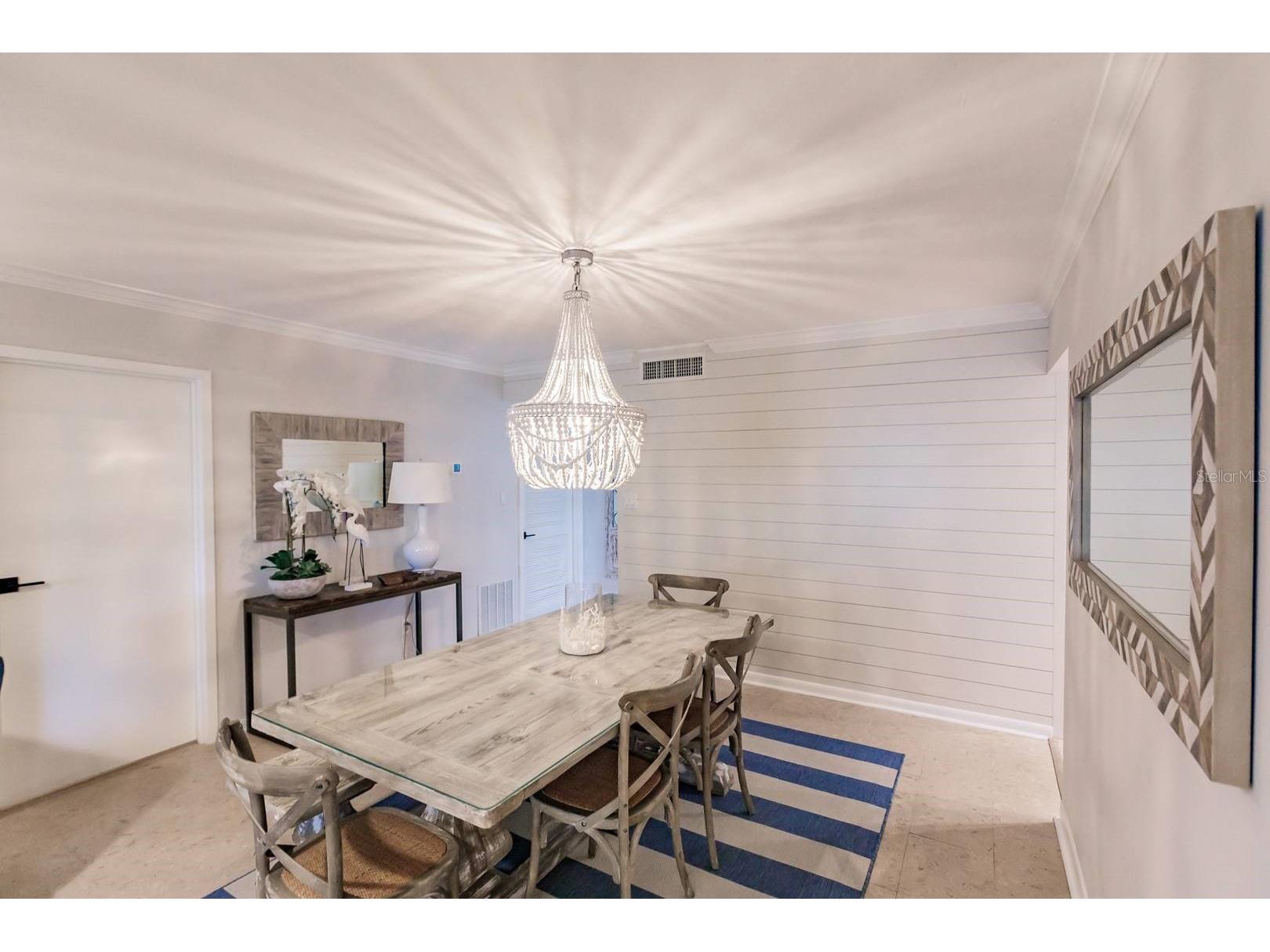 1055 W Peppertree Drive #206AA Sarasota FL 34242 TB8466629 image4