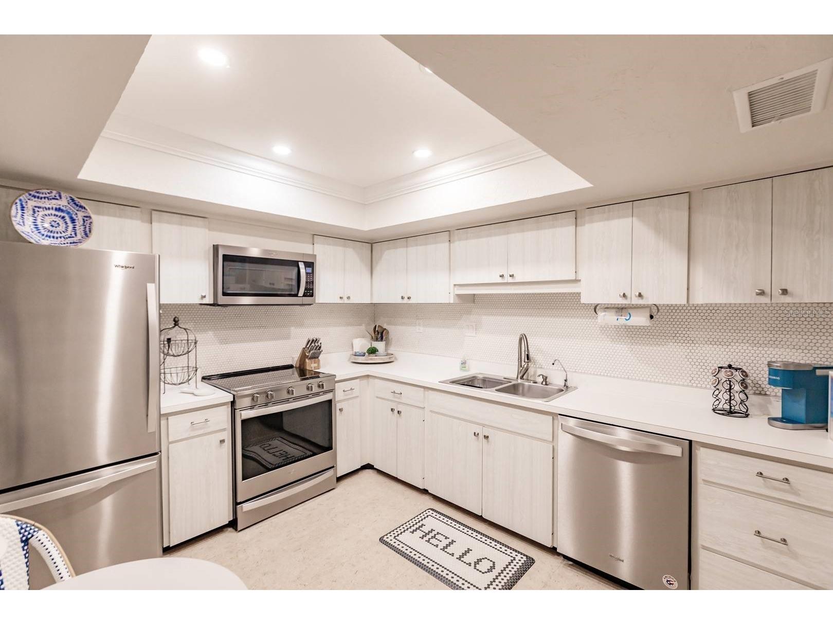 1055 W Peppertree Drive #206AA Sarasota FL 34242 TB8466629 image7