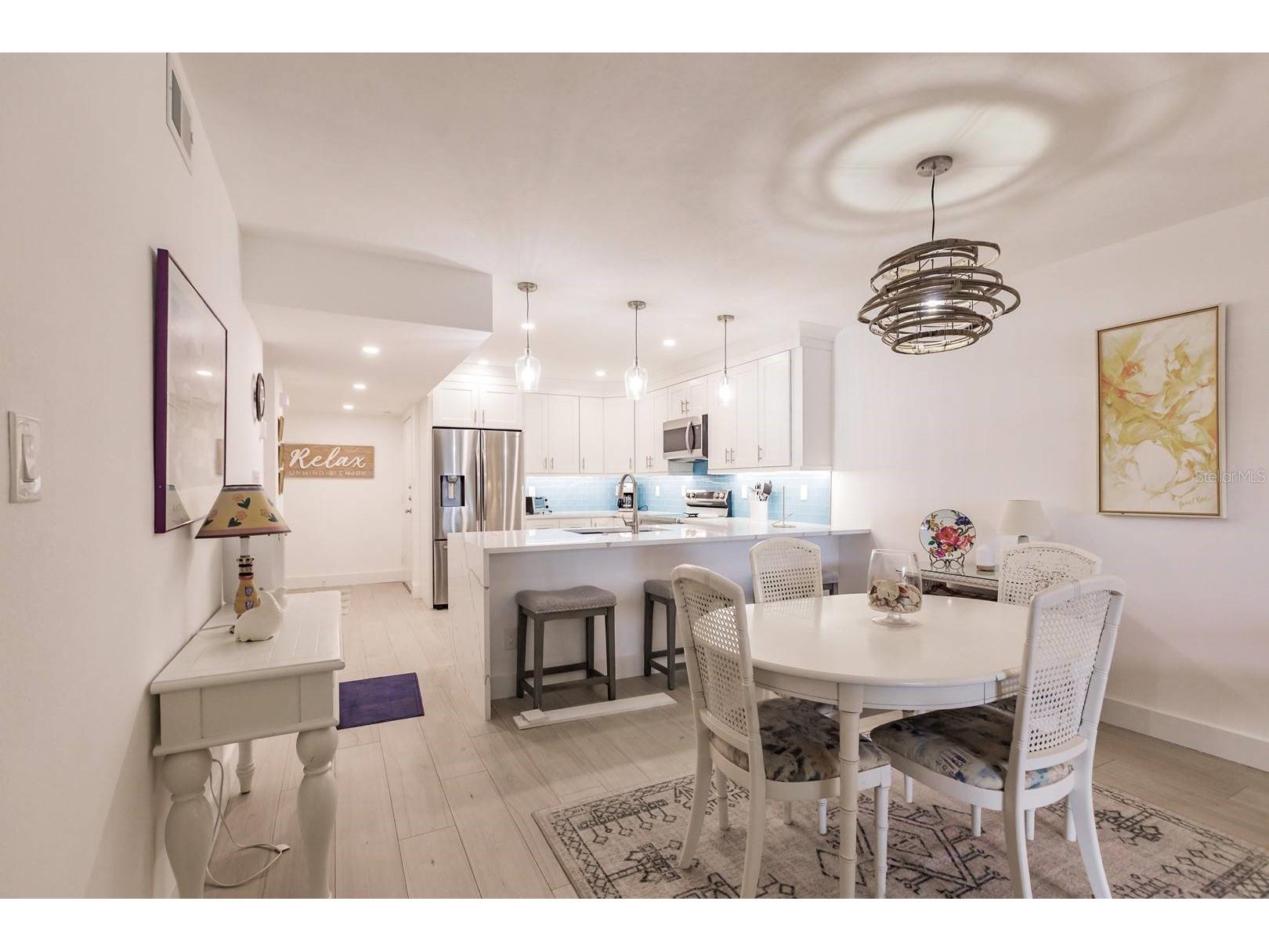 1055 W Peppertree Drive #207AA Sarasota FL 34242 TB8464979 image7