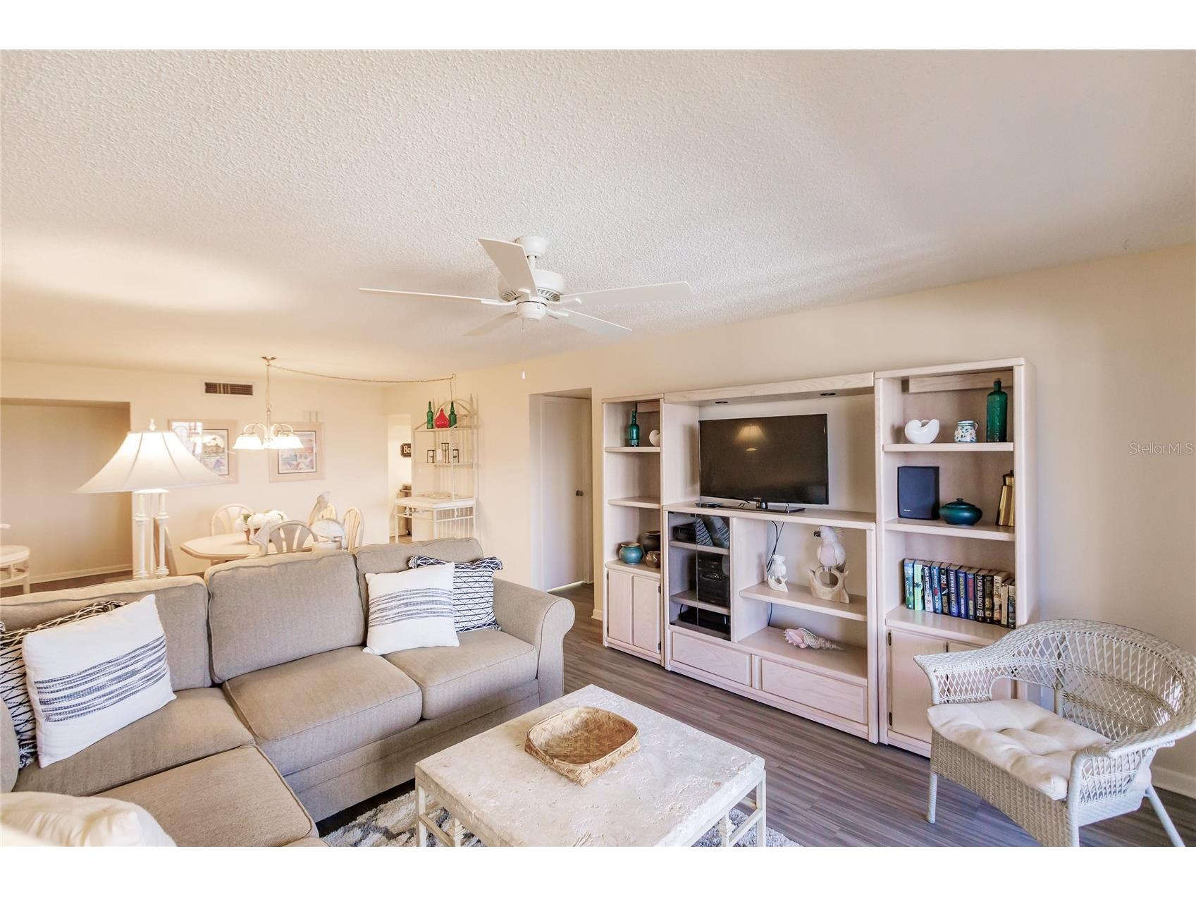 1055 W Peppertree Drive #302AA Sarasota FL 34242 TB8472244 image13