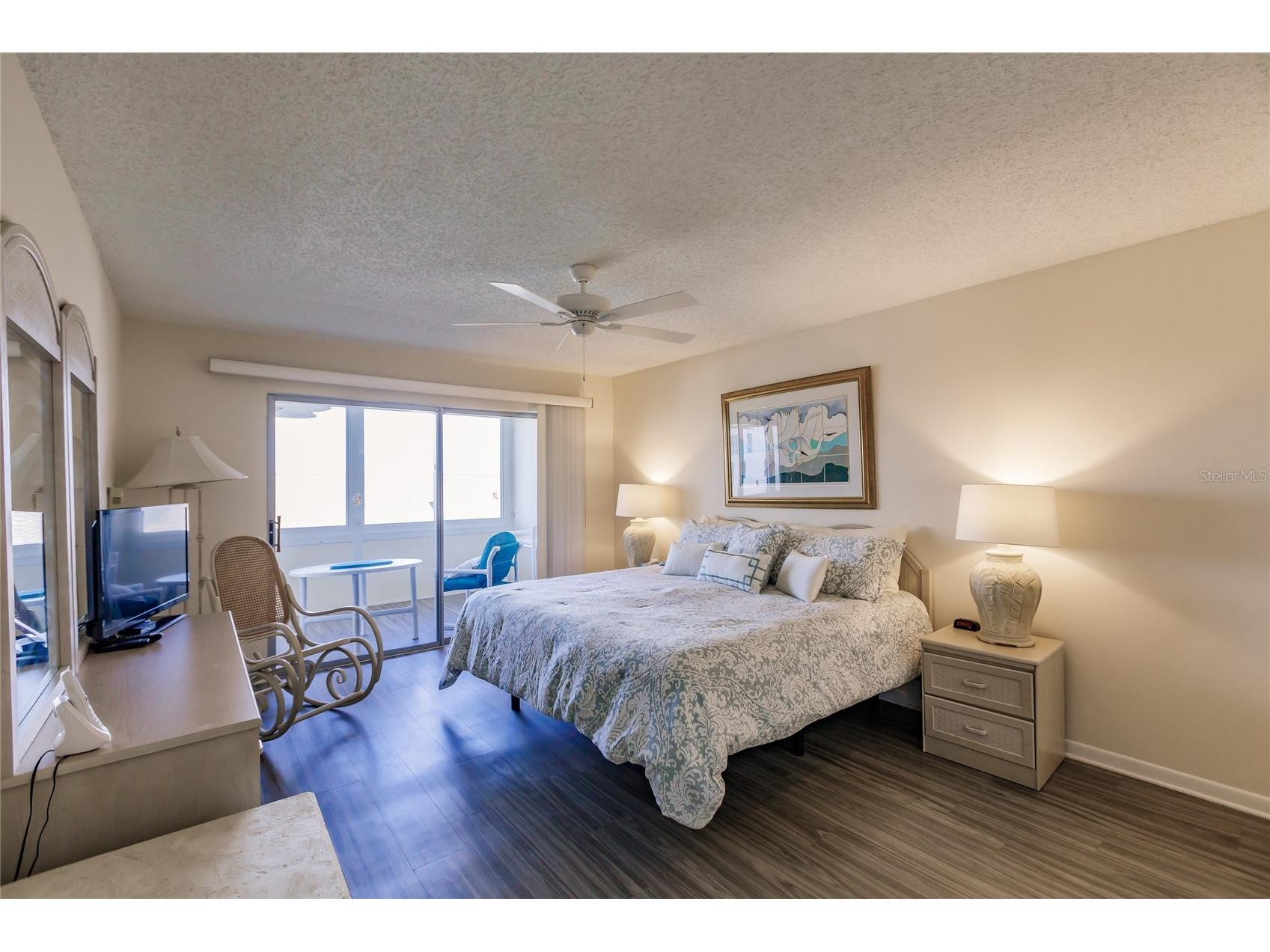 1055 W Peppertree Drive #302AA Sarasota FL 34242 TB8472244 image20