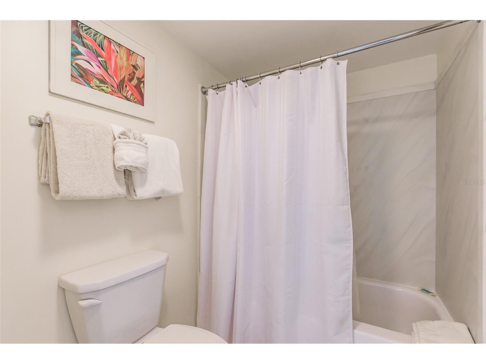 1055 W Peppertree Drive #302AA Sarasota FL 34242 TB8472244 image24