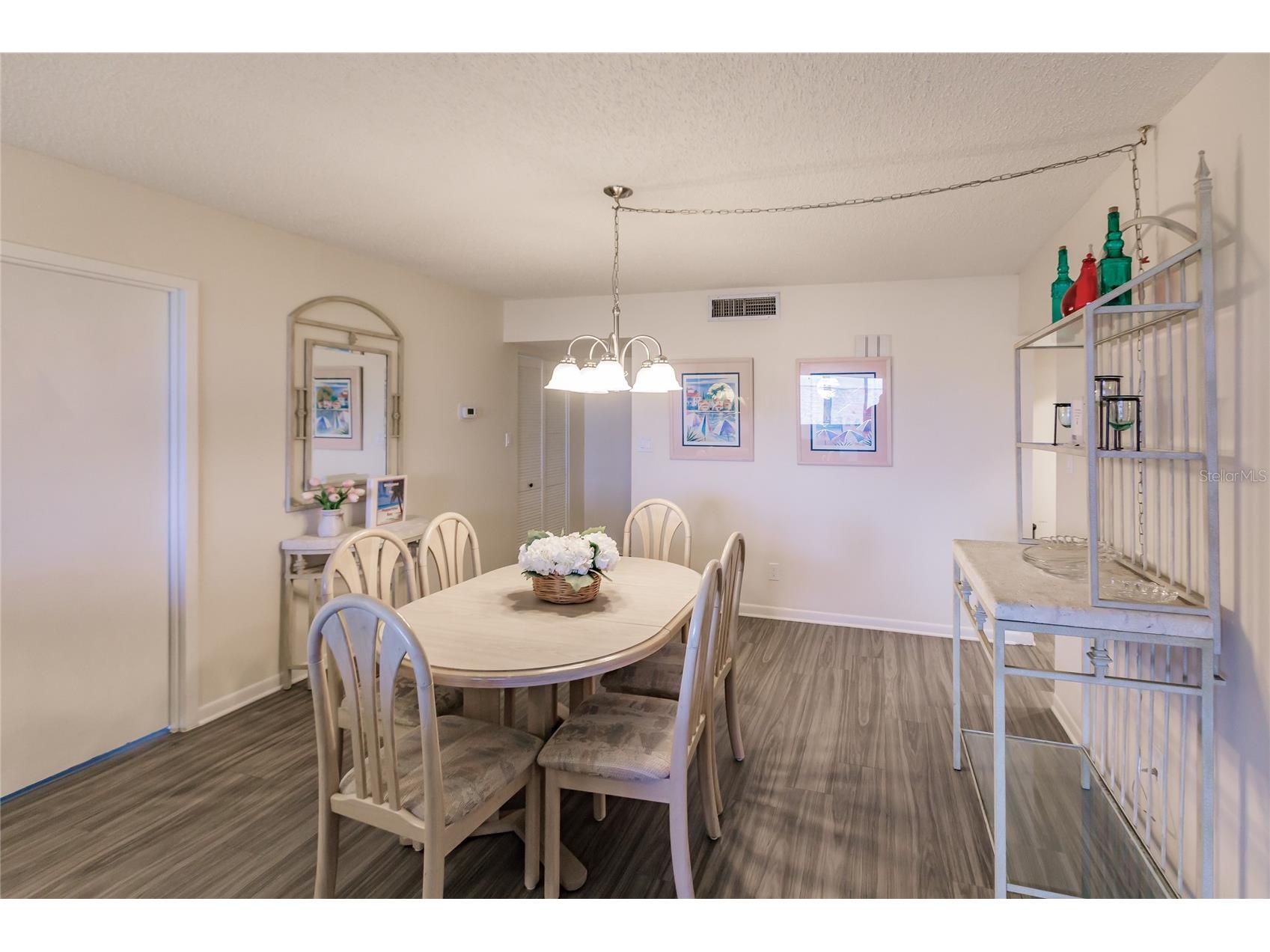 1055 W Peppertree Drive #302AA Sarasota FL 34242 TB8472244 image8