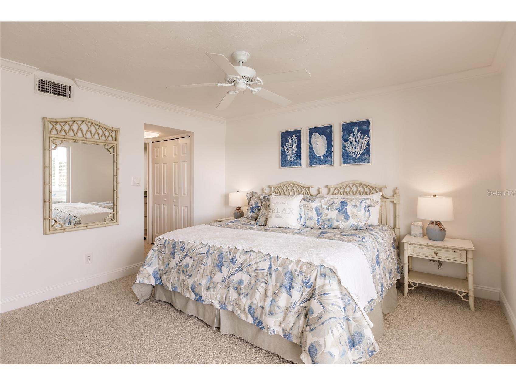 1055 W Peppertree Drive #405AA Sarasota FL 34242 TB8472255 image18