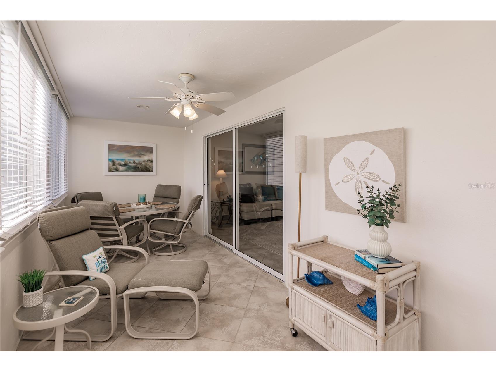 1055 W Peppertree Drive #405AA Sarasota FL 34242 TB8472255 image29