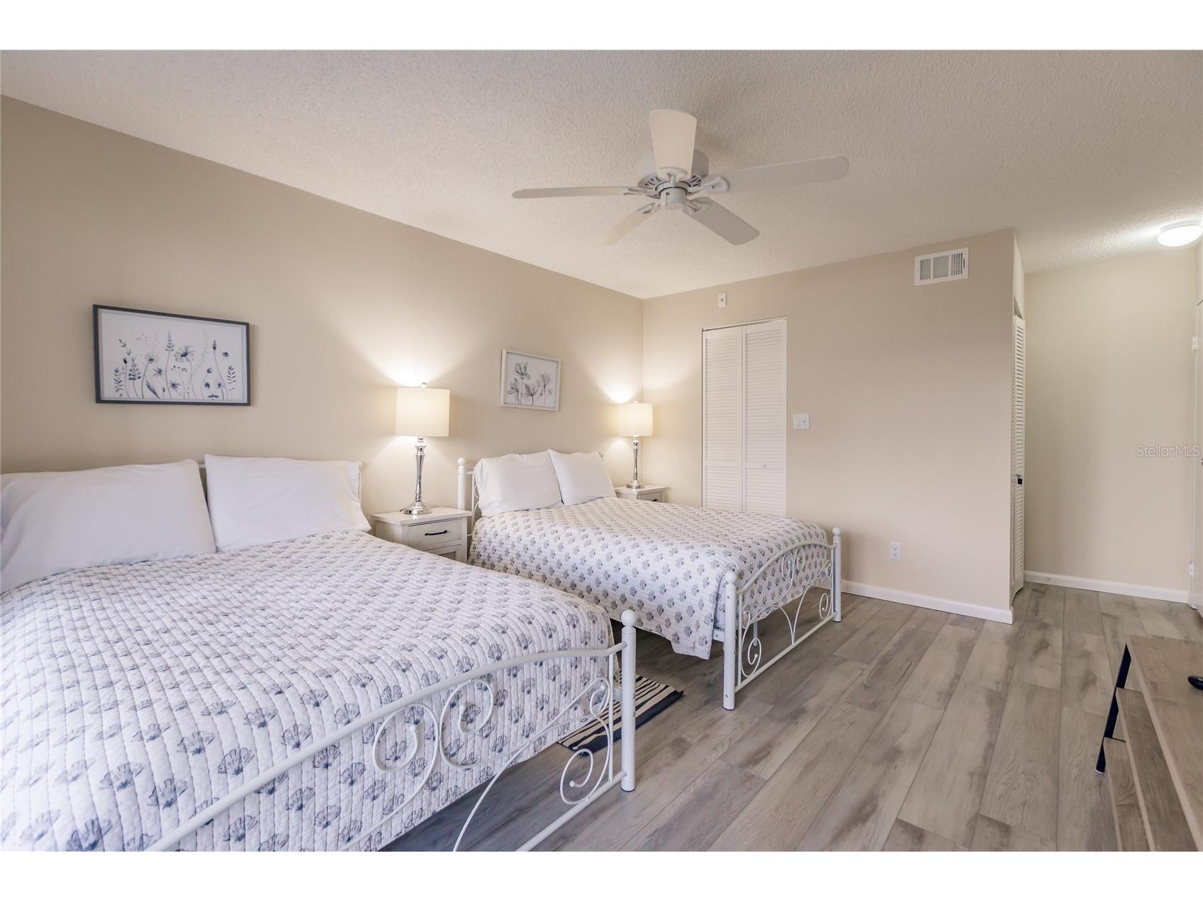 1055 W Peppertree Drive #506AA Sarasota FL 34242 TB8472184 image13