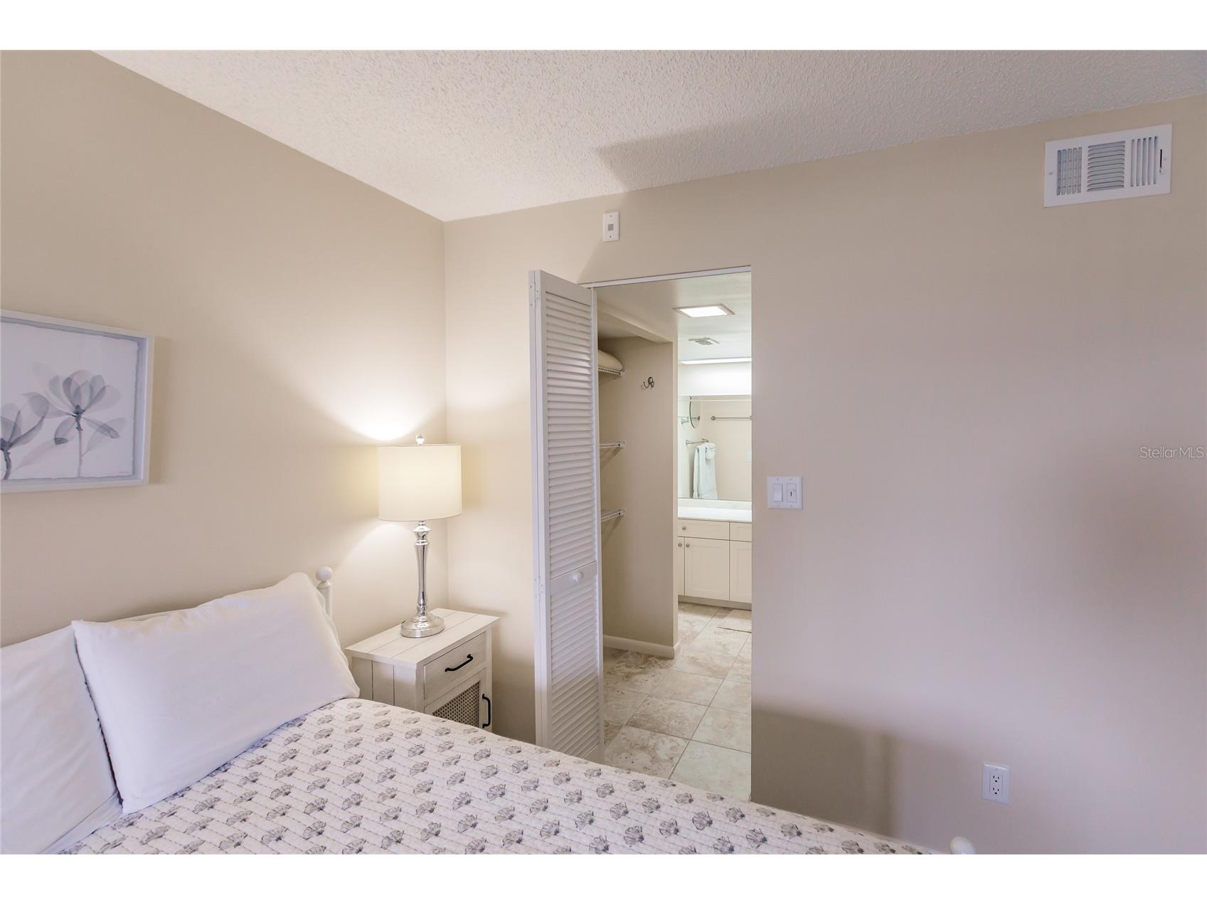 1055 W Peppertree Drive #506AA Sarasota FL 34242 TB8472184 image14