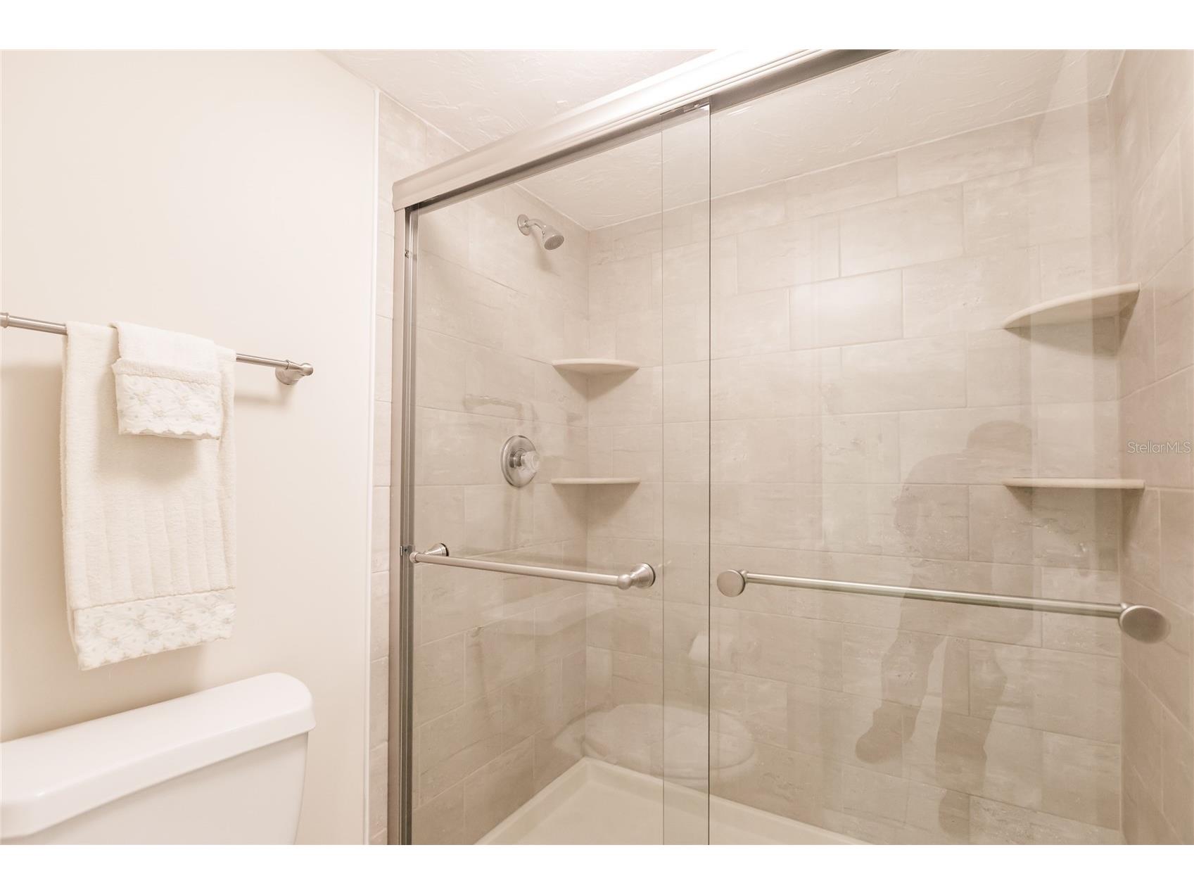 1055 W Peppertree Drive #506AA Sarasota FL 34242 TB8472184 image16